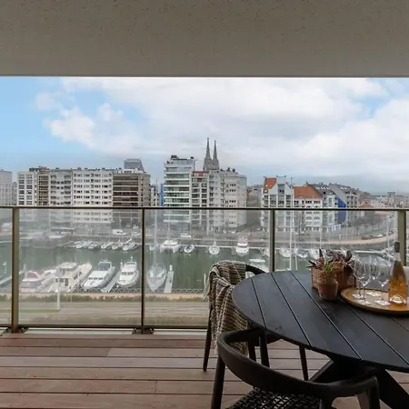 Huswell - Beautiful Overlooking The Marina Ostend