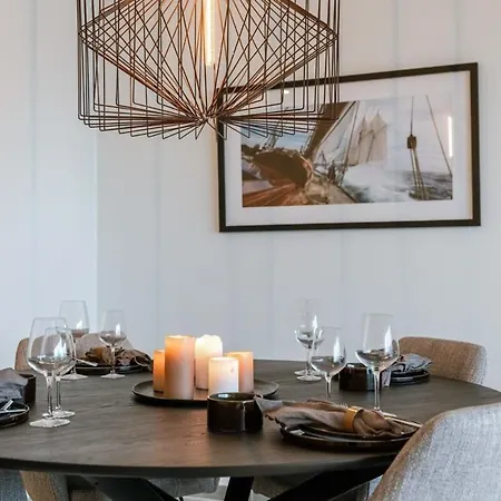 Apartment Huswell - Beautiful Overlooking The Marina Ostend