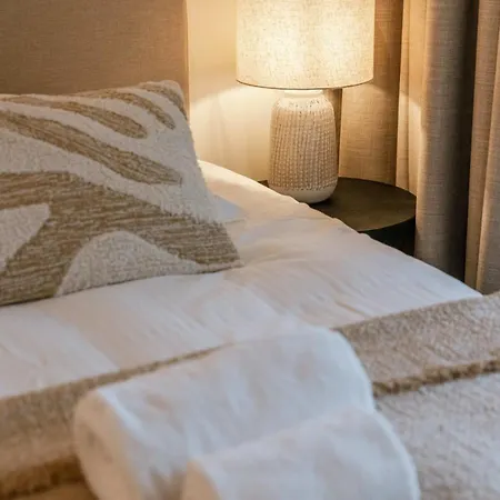 Apartment Huswell - Beautiful Overlooking The Marina Ostend