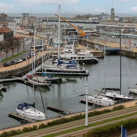 Apartment Huswell - Beautiful Overlooking The Marina *